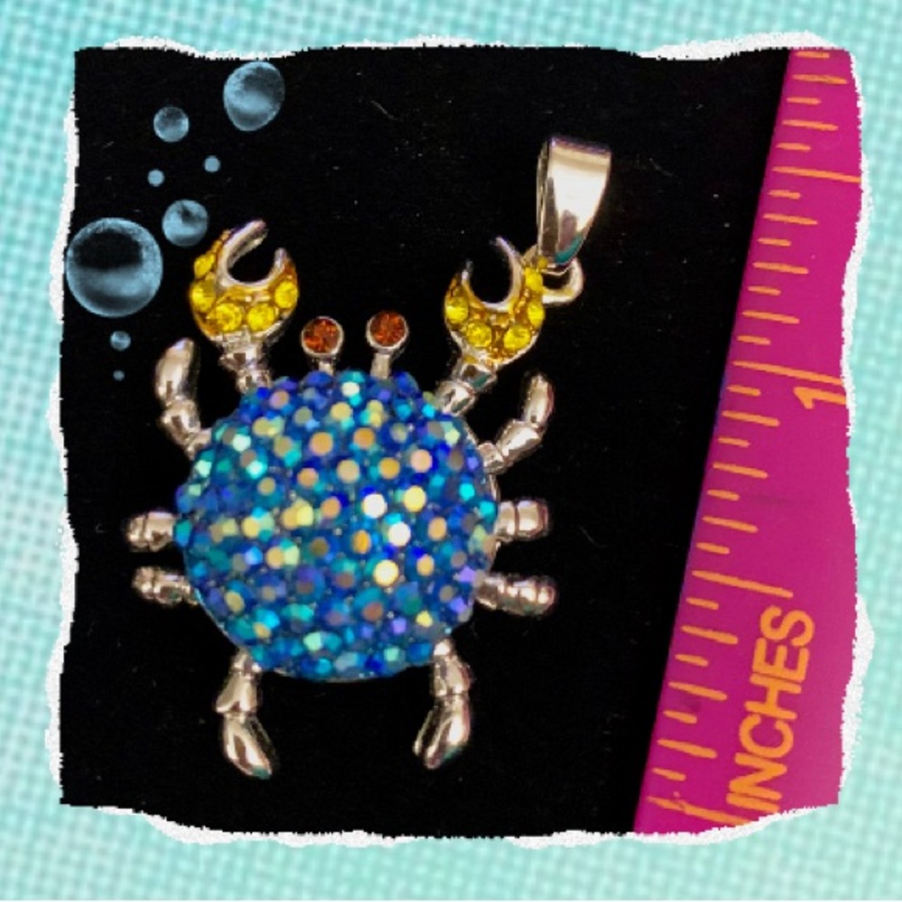 Crab Pendant Swarovski Crystals - Picture 2 of 4